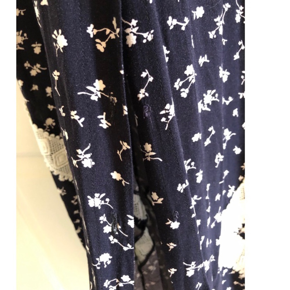 Stone Cold Fox Niñas Dress - Picture 7 of 9